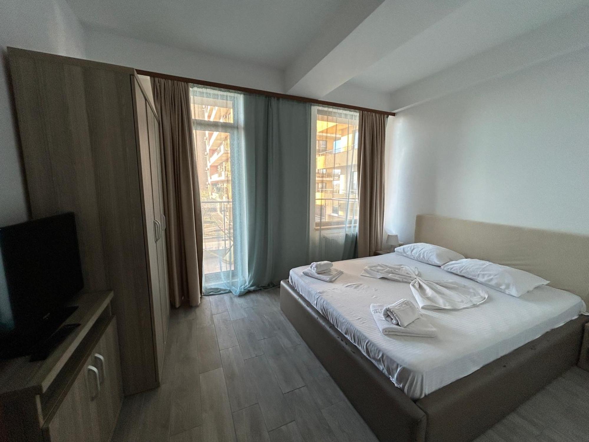 Catalina Summerland Apartaments Mamaia Nord Dış mekan fotoğraf